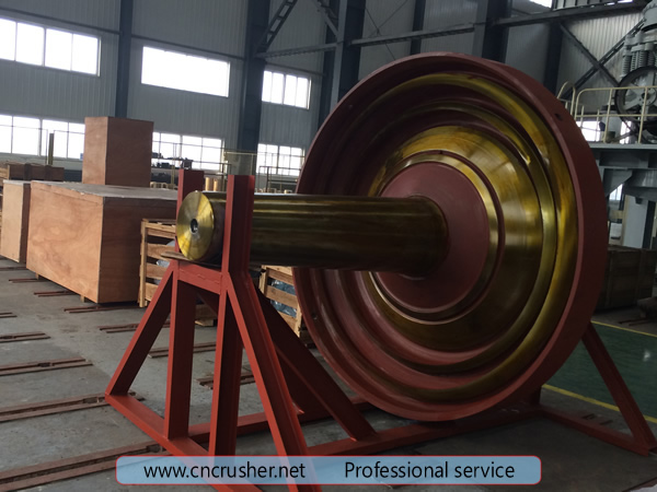 2 cone crusher head center main shaft.JPG